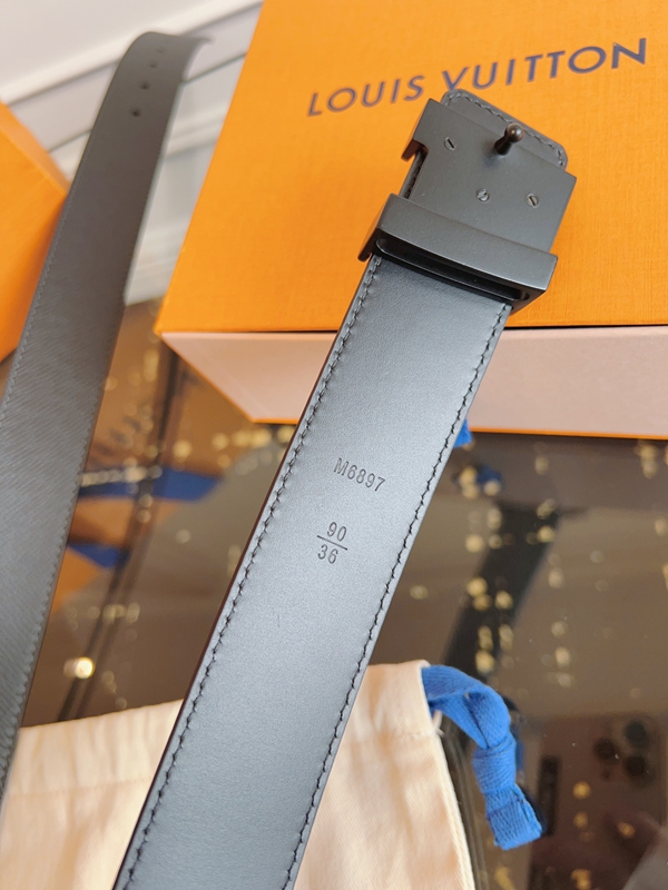 ルイヴィトンベルト角部分ディテール